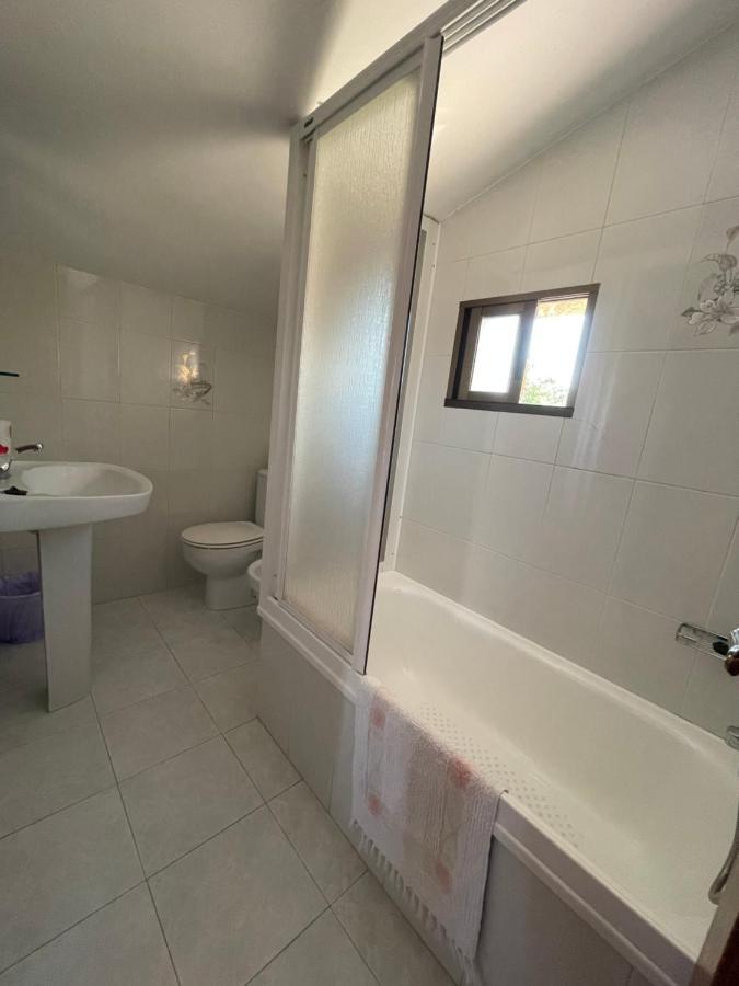 Hostal Restaurante Luz De Luna 阿罗萨新镇 外观 照片